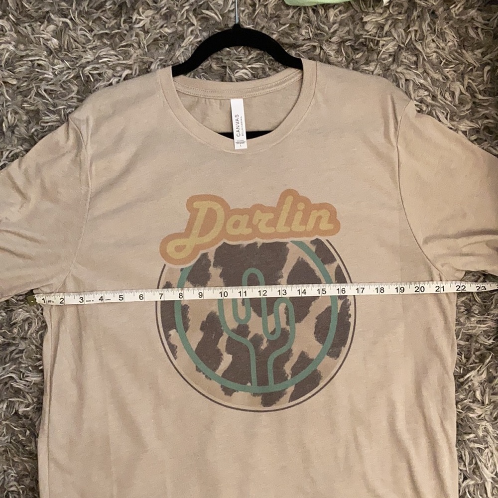 Darlin Graphic Tee! I ACCEPT OFFERS! - Picture 8 of 8